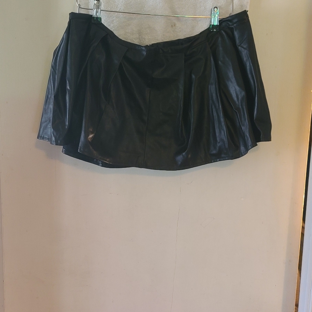 Black Faux Leather Pleated Micro Mini Skirt 4xl